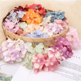 100 stks / partij Simulatie Hydrangea Hoofd Multi-Color DIY Handgemaakte Kunstmatige Hortensia Bruiloft Bloem Muur Rij Bogen Decor