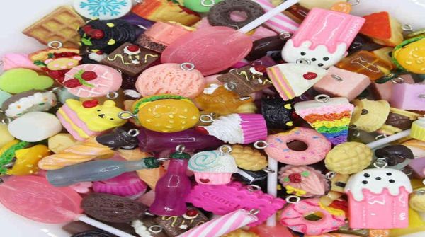 100 pièces sac porte-bonheur Unique mignon simulé Mini Biscuits nourriture animale résine charmes pendentifs pour bricolage fabrication de bijoux de mode C2625922656