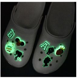 100st Noctilutence Girl Magic Croc Shoe Charms Accessoires Decorations Clog Sandalen Zwart Levens Mody Charm Button
