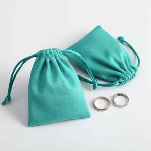 100 pcs Personnalisé Cordon Velours Sac Vert Bijoux Emballage Chic Petite Pochette De Fête De Mariage De Noël Anniversaire Cadeau Sacs pas de boîte