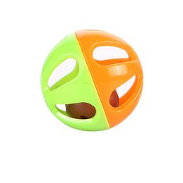 100pcs Suministros de mascotas Hollow Plastic Toys Bell Balls 35cm colorido con una bola interactiva de voz adorable 138 pulgadas Tinkle Puppy2315860