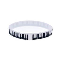 100pcs Bracelet en caoutchouc en silicone clé piano idéal à utiliser dans tous les avantages cadeaux pour les fans de musique2974