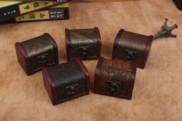 Livraison gratuite 100 pcs Vintage boîte à bijoux organisateur mallette de rangement Mini bois fleur motif métal conteneur à la main en bois petites boîtes SN1041