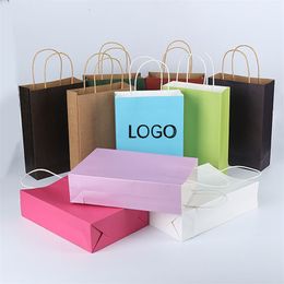 100 stcs Wedding Party Kraft Bags Festival Paper cadeauverpakking Bag met handgrepen Custom OnColor 220704