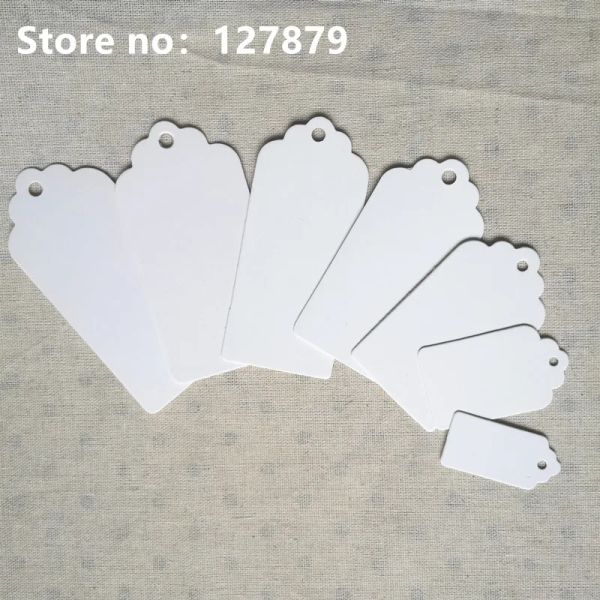 100pcs Paper blanc 7 tailles Emballages Hangs Tags de mariage / anniversaire Boîtes de bonbons Tags de prix pour les étiquettes Flower / Cosmetics