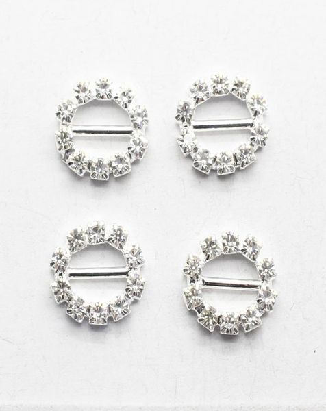 100 pcslot 20mm blanc strass cristal boucles broches barre Invitation ruban chaise couvre curseur ceintures arcs Buckles3975393