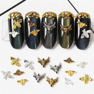 100 pcslot 3D alliage abeille tête de vache Nail Art or Rivets goujons manucure accessoires décoration ongles charmes 240328