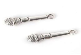 100pcslot antique en alliage argent music microphone charms pendentifs pour les bijoux de bricolage Résultats 25x8mm1097586