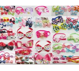100pcslot Big Fashion Dog Apparel Pet Pet Cat Cute Bow Ties Necclues Bowknot Dog Products Products mixtes Ly036930547