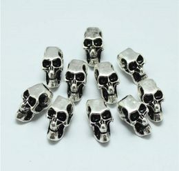 100 pcslot Evil Skull Heads Skeleton Zink Alloy Big Hole Charm Kralen passen Europese kettingarmband Paracord Accessorie8890223