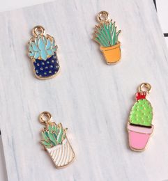 100pcslot kawaii Multicapacity Process Pendant Charms Plant Plante Email Huile Drop Bracelet Métal Bracelet Alloy Charm6626116