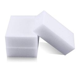 100pcslot White Magic Eraser Sponge elimina los escombros de escoria de jabón de tierra para todos los tipos de superficies de la esponja de limpieza universal AU8398340