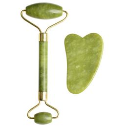 100 sets DHL LEVERING 2IN1 SET GROEN NATUURLIJKE JADE ROLLER GUASHA GUA SHA Schraper Tools Arts and Crafts Stone Face Massager Tool voor Neck Back Jawline Skin Care Lifting