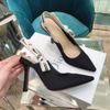 {16}Heel height 9.5cm