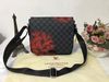 L59 BLACK RED