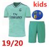 19 20 away kit no socks 1