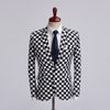 Flat lapel