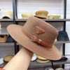 Cinturón marrón de sombrero de paja marrón