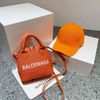 orange bag + hat