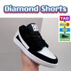 #6- Shorts diamanti