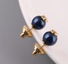18k Gold with blue