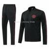 Man UTD black
