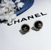 black earring+box