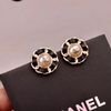 black earring+box