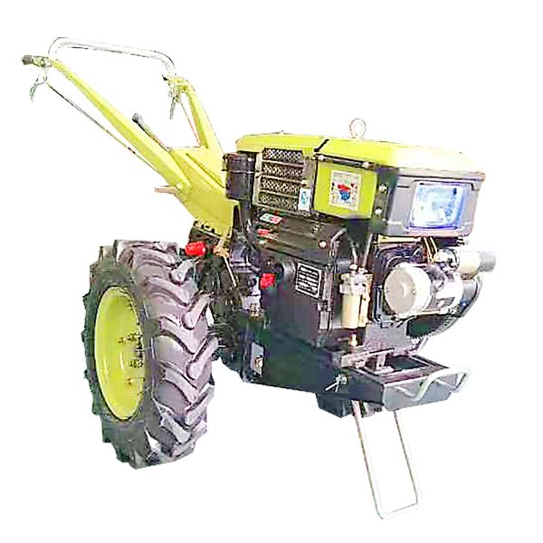 Le tracteur à pied 101 peut être utilisé dans les rizières et les champs secs, avec des lames de charrue à double trou sûres et durables.