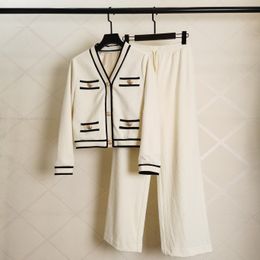 1010 2022 automne deux pièces ensembles pantalons longs Empire col en V Kint élastique marque même Style pantalon blanc femmes vêtements meiyi
