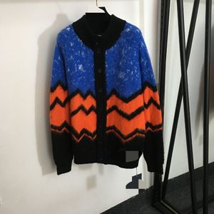 1020 2023 Piste Automne Marque Même Style Pull À Manches Longues Col En V Bleu Abricot Cardigan Vêtements De Mode De Haute Qualité Femmes 20238350