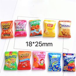 1020pcs doen alsof spelen miniatuur poppenhuis keuken voedsel mini simullation chips fles voor blyth barbies OB11 bjd poppen speelgoed 220725