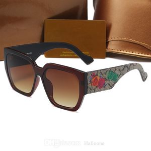 1025 Designer Zonnebril Mannen Vrouwen Brillen Outdoor Shades Bloemen PC Frame Mode Klassieke Dame zonnebril Spiegels voor Dames