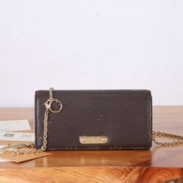 10A 82509 LILY WOC Chain Sac Bag de créateur de sac pour femmes Lou Vitt Retiro Crossbody Sac Handbag Mini Sac Tote de haute qualité Sac Monopaname Wallet Card Wallet Card