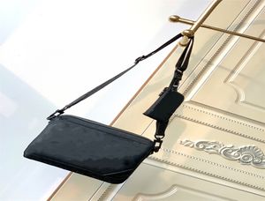 10a Crossbody tas draagtas postbode tas in reliëf koehide rits ritsje voorzak en een kleine wisselzak met afneembare en verstelbare jacquard stof schouderband