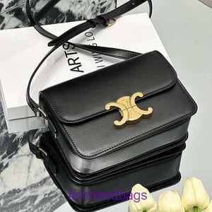 10A Bolso de diseñador Bolso cruzado para mujer Estilo estrella Tofu Caja de cuero genuino Un hombro Pequeño cuadrado 2023 Nuevo con logotipo real