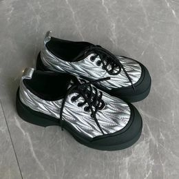 10A de haute qualité Miui Bowling Casual Shoe Platform Walk Fashion Ankle Basketball Womens Mens Flat Luxury Designer Outdoor Sport Sneaker Black White Rubber Run Shoes