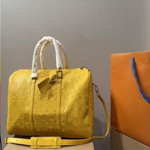 10a Fashion Bags Designer tas handtas reliëf reizen grote tassen mode luxe vrouwen crossebody vormige bagagekussencapaciteit mannen tas inep