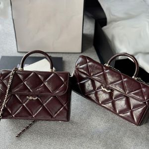 10A Fashion Leather Femmes Tote Bag Designer Diamond Hardware Gold Plaid Card Crossbody Top Top Luxury Sac à bandoulière Matelasse Metal Buckle B PPIM