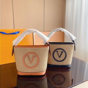 10A Fashion Patchwork Womens Luxury 24SS Choice Designer Tote Tote Travel Hand Woven En cuir sac à main Paille de vacances Holiday Wind Shopping 20cm Miee