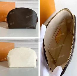 10A Cuero genuino Mujeres Bolsas de cosméticos de cuero Diseñador Bolsa de maquillaje Artículos de tocador de cuero Bolsa de cosméticos Moda mujer Maquillaje Bolsos de viaje Monederos de cuero M47515