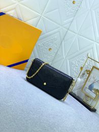 10A Bolso clásico de alta calidad con forma de concha, bolso de moda, mini bolso cruzado, bolso de diseñador, bolso de mujer, bolso de hombro de cuero negro con letras impresas de lujo