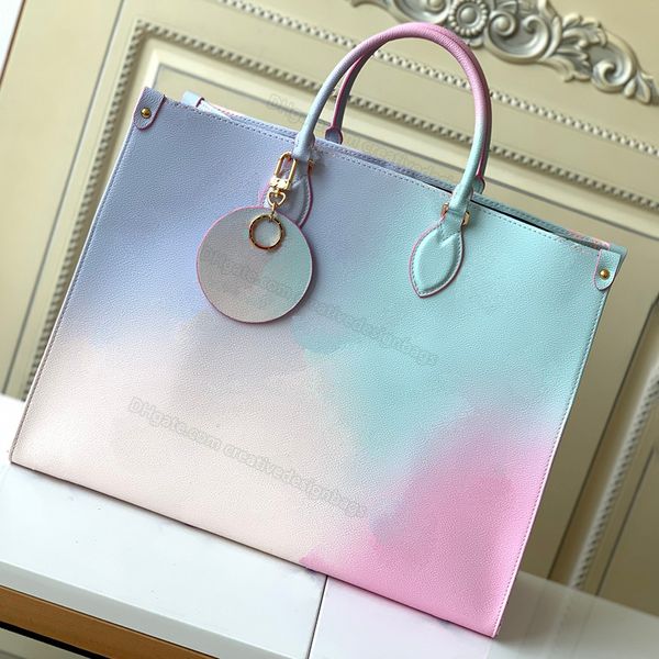 10A L Bolso Gradient Pastel Color Dip Dye Bolsos cruzados Onthego Spring in the City Hombro de compras 22SS 46076 59856 Totes casuales para mujer MM Luxurys Tie Dye Bag 25 41cm L2