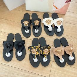 10A Luxury Designer Flip Flops Sandal Mules Sliders Womens New Flat Outdoors Fashion Versa Casual Shoe Black Summer Sexy Sexy Loafer Slippers Mens Beach Pool White Slide L