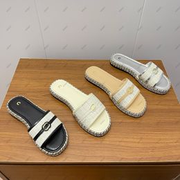10A Sandales de luxe de styliste pour femmes, pantoufles à fond épais, chaussures de plage plates et décontractées avec boîte et sac à poussière 35-41