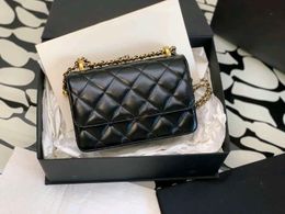 10A Sac à bandoulière de qualité miroir Vintage Classic Flap Bag Lady Chain Bags Épaule Hobo Purse Sac à main fourre-tout portefeuille pochette coco sac en cuir verni noir nouveau