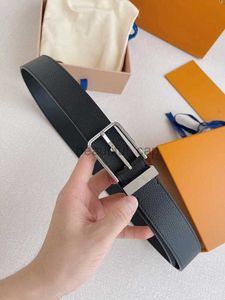 10a Mirror Quality Designer Belts heren en damesbanden dubbelzijdig leer eenvoudige en lederen riem modieuze nieuwe ezel decoratieve netrode riem