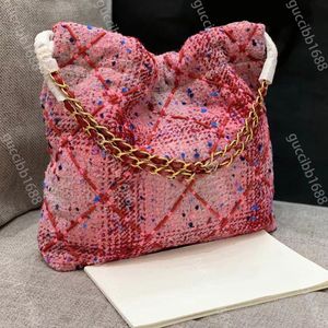 10A Mirror Quality Designer Bucket Bags 22 Tweed Handtas Kleine Gewatteerde Tote Boodschappentas Dames Geruite Patronen Zwarte Portemonnee Luxe Schouderketting Tas Met Pouch