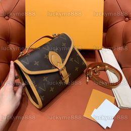 10A Mirror Quality Designers Small Flap Handle Bag 23,5 cm Womens Brown Coated Canvas Pochette Purse Luxurys Cowhide Trim Handbags Crossbody Shoulder Strap Box Bag