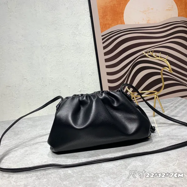 10A Diseñadores de calidad Bolsas de asas medianas para mujer Bolso de cuero real con asa Bolso de lujo Piel de cordero Monedero negro Bolso bandolera con correa para el hombro 0002